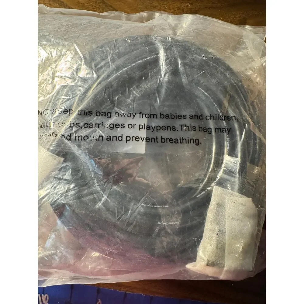 Monoprice 24AWG CL2 Standard HDMI to DVI Adapter Cable PID: 2753